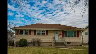 FOR SALE 716 N Ernest Griffith, Indiana Contact: Beth Buckley @ Listing Leaders