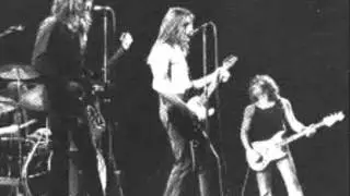 STATUS QUO 1973 LIVE