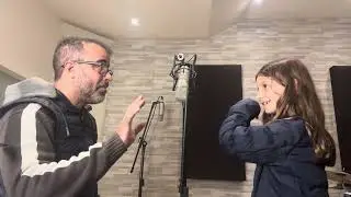 &Aacute;guas de mar&ccedil;o com Helena Rosso (8 anos) e prof Green!!!