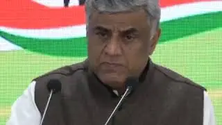 Rajeev Gowda addresses media at Congress HQ on Economic Survey