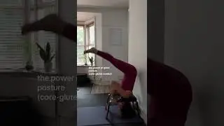 Good posture alignment helps in headstand #fitness #motivation #sports #posture #alignment #core