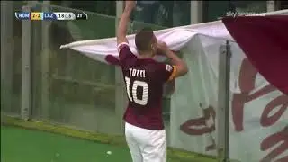 LA CELEBRACI&Oacute;N DE TOTTI CON SELFIE | F&uacute;tbol Zapping