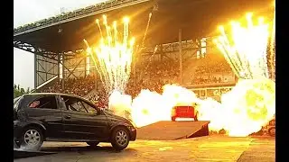 DRIVER Footage of Lights Motors Action Extreme Stunt Show!