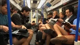 En el metro sin pantalones