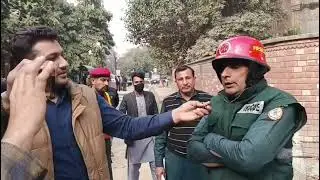 Rescue 1122 Historic Operation at Lahore High Court | Bird Rescued Safely | LHC Breaking News