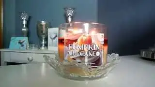 Candle Review: Bath and Body Works Pumpkin Cupcake!