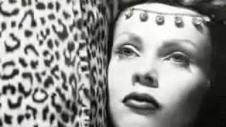 Forever Eternal, Vampira