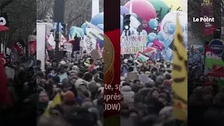 Retraites :  pour les Allemands, &laquo; les Fran&ccedil;ais vivent sur l&rsquo;&icirc;le des bienheureux &raquo;