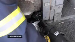 E-FORCE 2 Door Opener from Weber Rescue UK