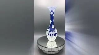 Chris Carpenter Cameo Glass Auction