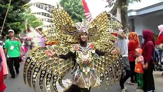 Karnaval Unik 17 Agustus - Kostum Karnaval Unik Kampung Inggris Pare