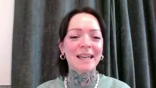 Elizabeth Davies: The Mother Coach & Shattering the 