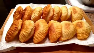 Per syfyr Petulla te mbushura me djath&euml; per 10.minuta pergaditja ,Gef&uuml;llte Teigtaschen mit K&auml;sse 👌