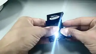 8x 22MM Illuminated Foldable Linen Tester LED Magnifier