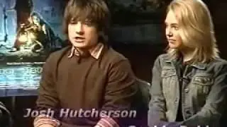 Interviews Bridge to Terabithia - AnnaSophia Robb & Josh Hutcherson 6th