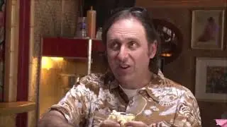 Gregg Turkington having a perfectly normal conversation with a new friend