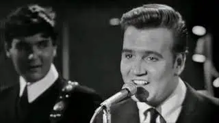 Listen  BILLY J KRAMER & THE DAKOTAS