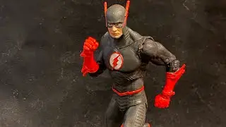 DC Multiverse Speed Metal Barry Allen Action Figure Review!