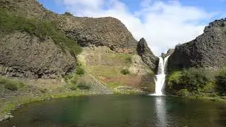 World of Waterfalls: Gjarfoss From Across Its Pool