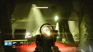 2 hunters beating Urrox - Destiny