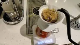 Prepare black coffee v60