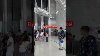 Flying Robot in Dubai🤯#dubai #robot #museumoffuture