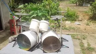 сделать ударную установку из бочки из-под масла и ведра из-под краски