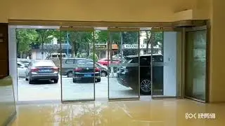 Electrical sliding wall