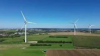 &Eacute;olienne de Cadenbronn en moselle (en drone 