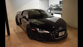 2011 Audi R8 V8 with Straight Pipes - Startup