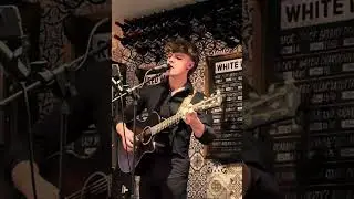 Daniel Collier. Piledriver Waltz/Naive - Arctic Monkeys/The Kooks. October 2025 