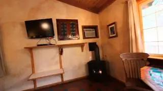 Коттедж &laquo;Колибри&raquo; в гостинице Sequoia Village Inn