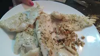 Cocinando en el pueblo; merluza sabrosa.