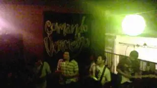 commando vermelho