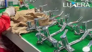 Efficient Shower Assembly: Quality & Scale in Action!