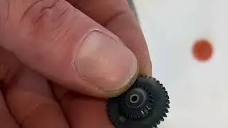 BMW E30 odometer gear replacement. Instrument cluster removal.
