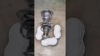 How Your Engine THERMOSTAT Actually WORKS 🚗
