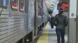 Metra trains to run on reduced schedules Friday due to dangerously cold temperatures