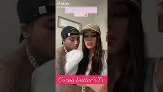 Narally and Laura doing Tiktok together