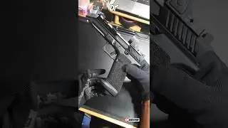 STRIKE INDUSTRIES G17 BUILD | 1 MINUTE BUILDS  #airsoft  #airsoftupgrades #viralshorts