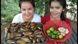 Cooking Freshwater Mussels and eating delicious