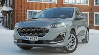 Koeajossa Ford Kuga Hybrid (Teknavi 2021)