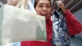 Unboxing gift from my Indonesian friend #indonesian #gift #unboxing 