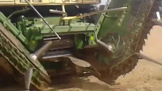 '07 Krone Easy Collect 6000 F Header (CN0016) 4-27-16 Bigiron.com Online Auctions