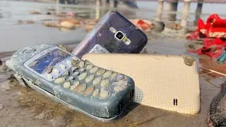 Found a very old phone in the river | Destroyed phone restoration