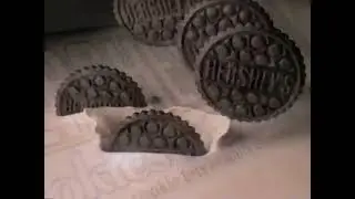 Hershey's Cookies  'n' Creme 1997 Commercial