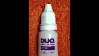 Duo Clear vs Duo Dark Tone Lash Adhesive