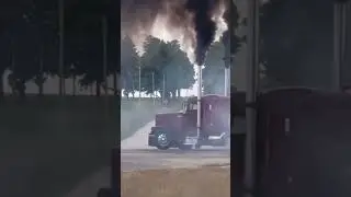 Custom Peterbilt tuned stretched rollin coal Donuts!!! #blacksmoke #peterbilt #burnout #tuned