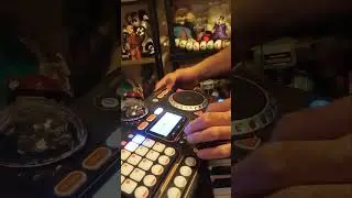 Kidi Vtech dj mixer (20 second short battery died) longer one coming
