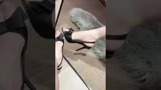 Black High Heels or Flip-Flops? Style Choices You Shouldn't Miss | ChicToes  #chictoes #chicfeet